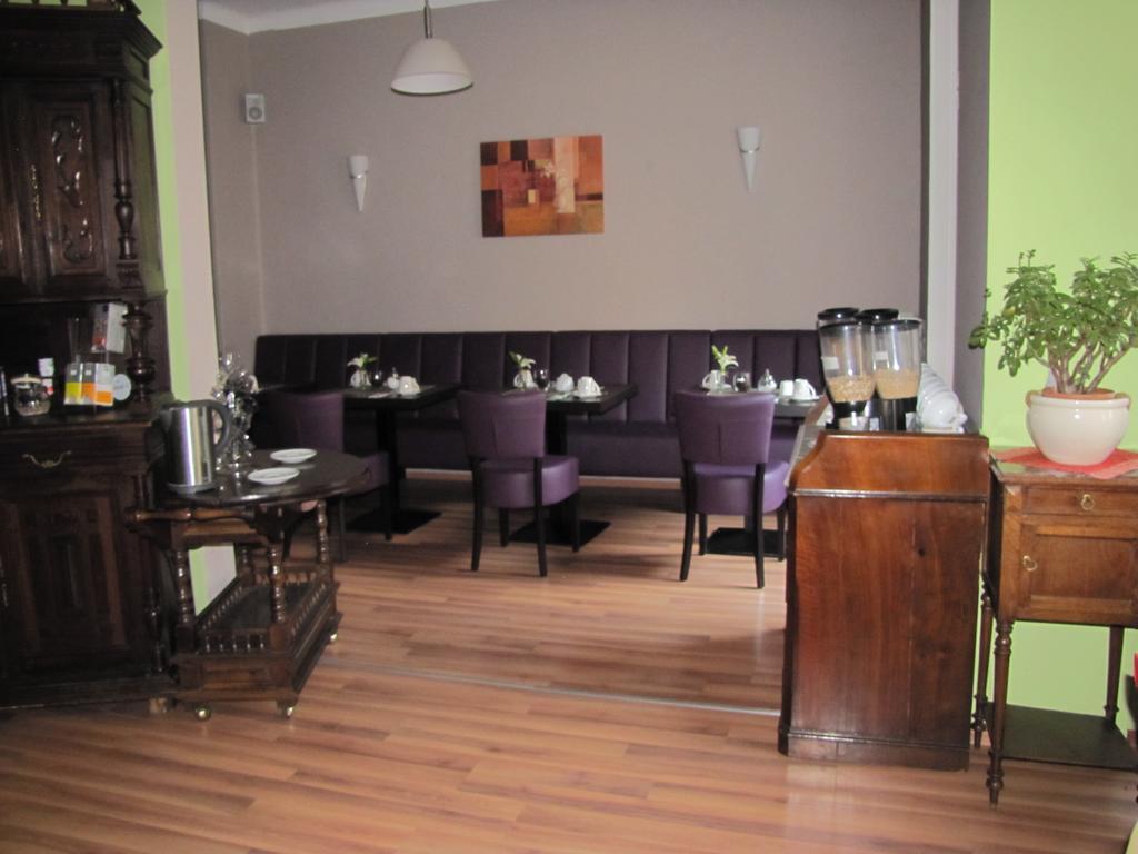 Central Hotel Gera Esterno foto